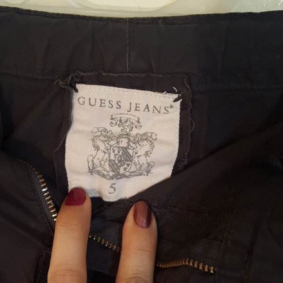 Guess Jeans - Picture 4 of 5